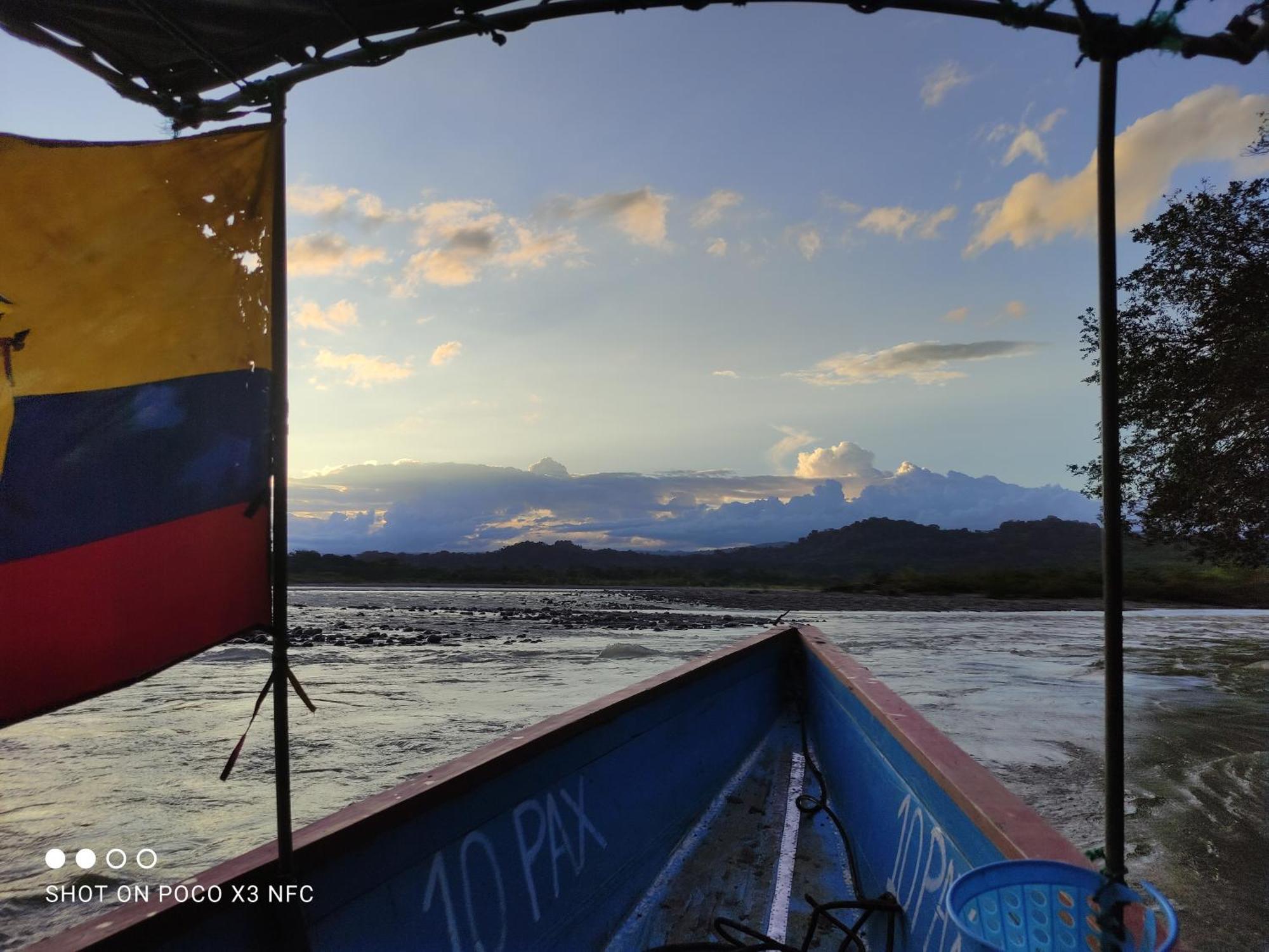 Gaia Amazon Eco Lodge Ahuano Bagian luar foto